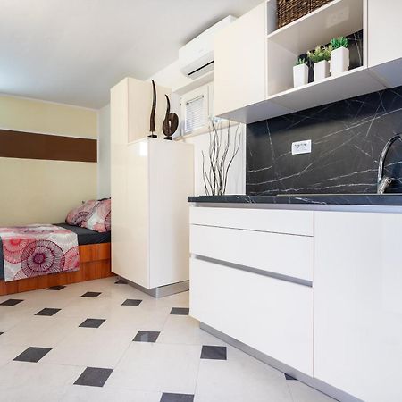 Apartments Sara & Leon เนอุม ภายนอก รูปภาพ