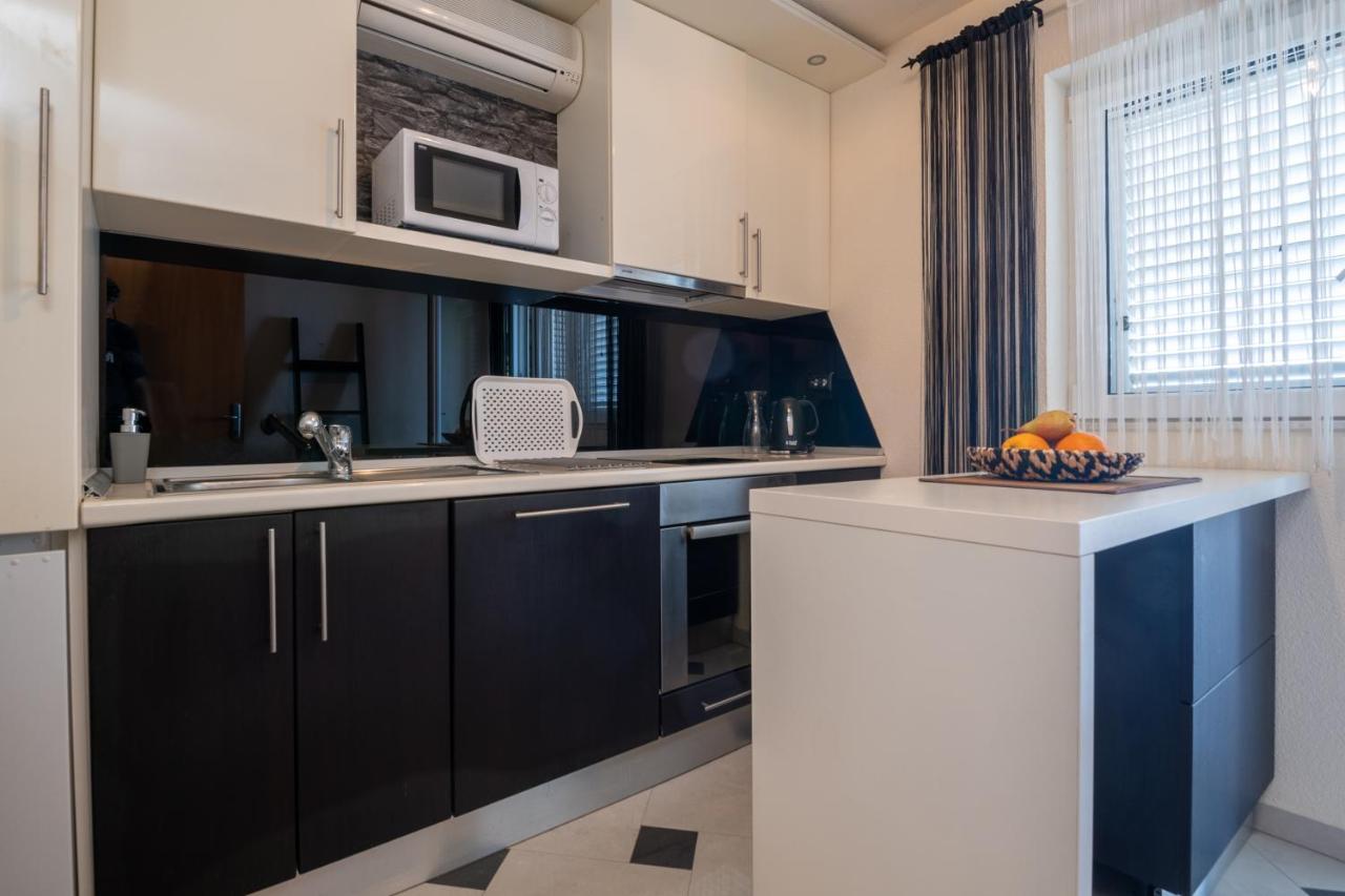 Apartments Sara & Leon เนอุม ภายนอก รูปภาพ